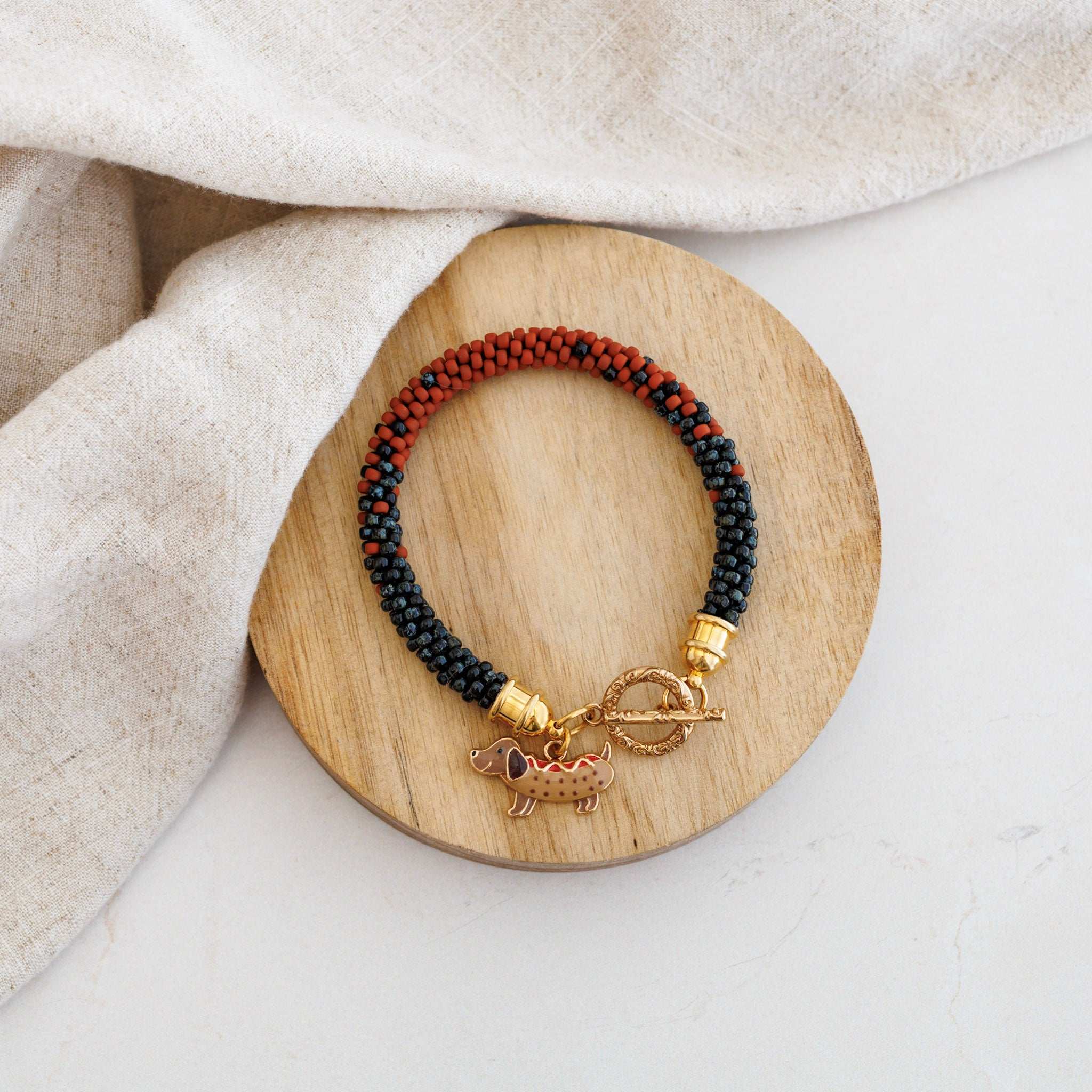 Black and Tan Kumihimo Bracelet – A Tribute to Penny
