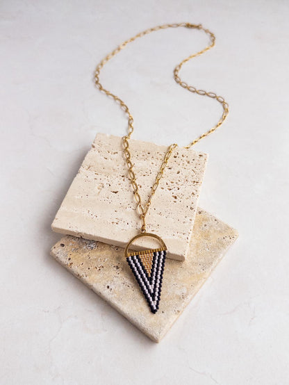 Beaded Black and White Triangle Gold Chain Link Necklace