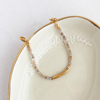 Gold Sunstone Gemstone Bracelet