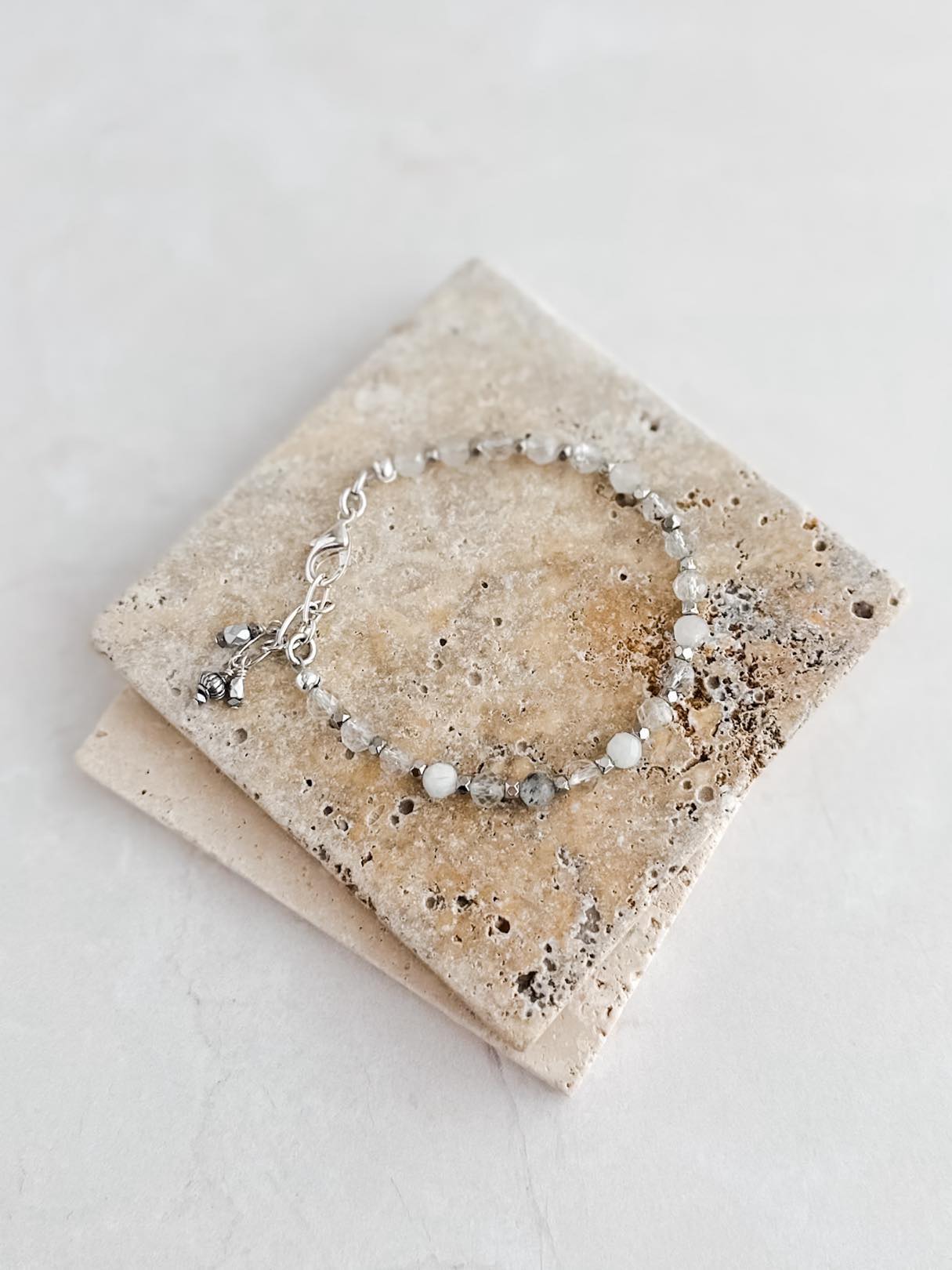 Dendritic Topaz Simple Bracelet - Bracelet - Elizabeth Bergesen